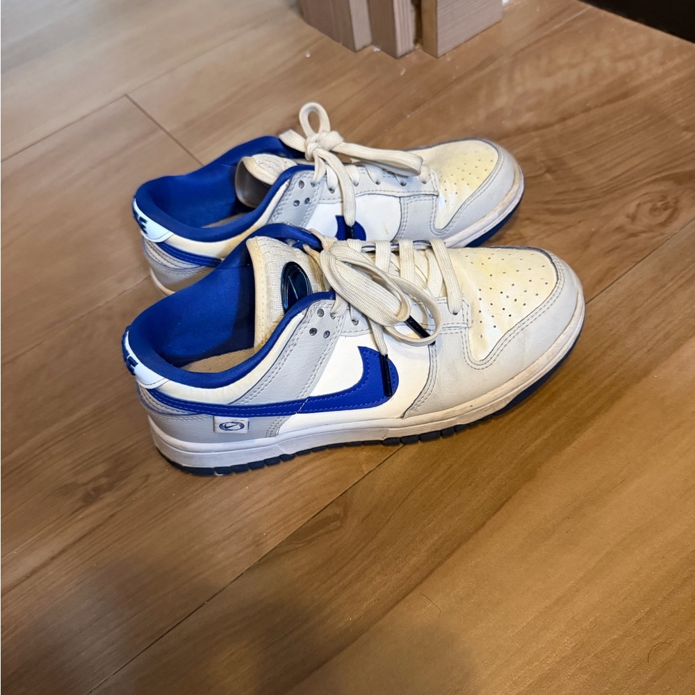 Nike White and Blue Low-Top Sneakers